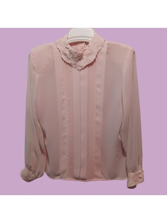 Laura & Jayne Tops - Laura&Jayne WomenBack Button Blouse Embroidered & Pleated Blush Pink Petite 10